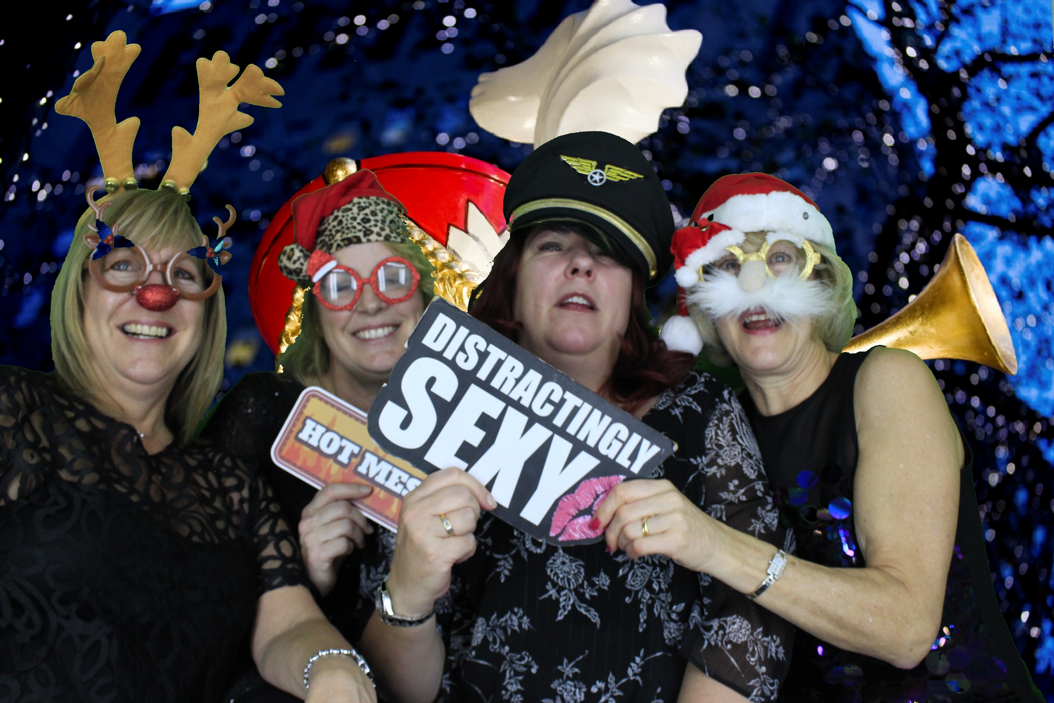 Silvermere Christmas Party  | View more photos from the event at gallery.myphotoboothexperience.co.uk/u/MyPhotoBoothExperienceLtd/Silvermere-Christmas-Party-1